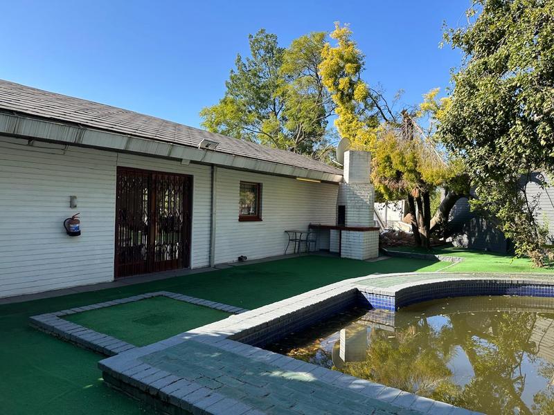 7 Bedroom Property for Sale in Mthata Eastern Cape